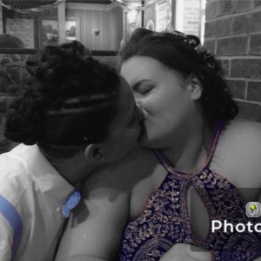 Meet your Posher, Kiana
